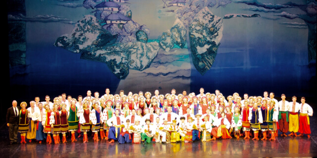 Esteemed Members – Shumka  Canada's Ukrainian Shumka Dancers